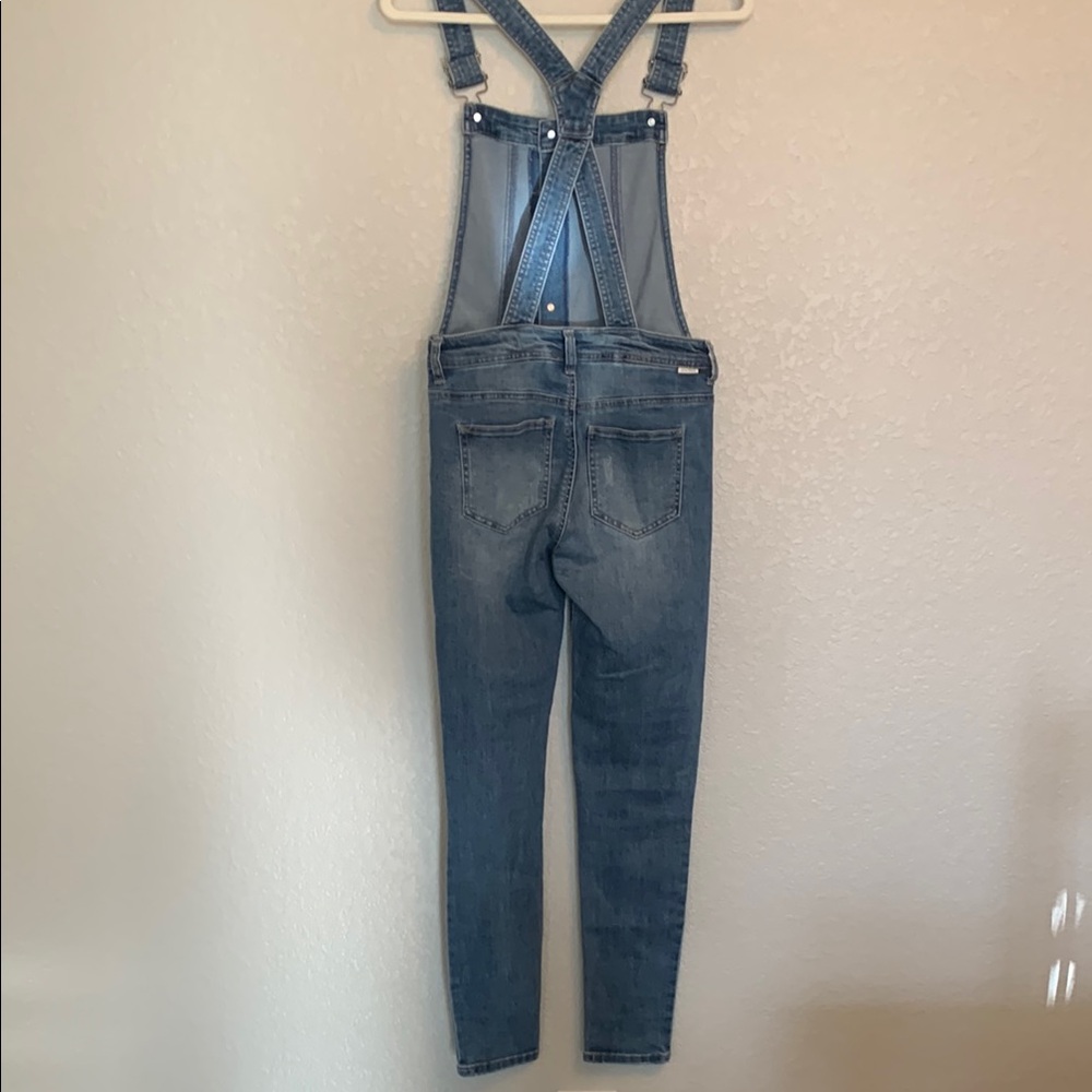 Sky and Sparrow Blue Overalls with Slim Fit and Distressed Style - Picture 4 of 11
